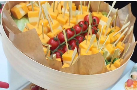 Fromages prédécoupés à picorer — 10 personnes
